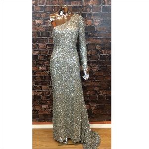 Elegant BG Haute Designer One Shoulder Gown